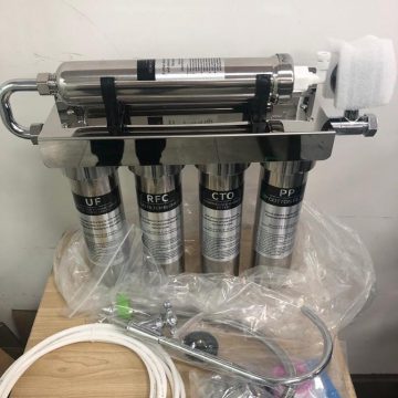 UV water treatment system