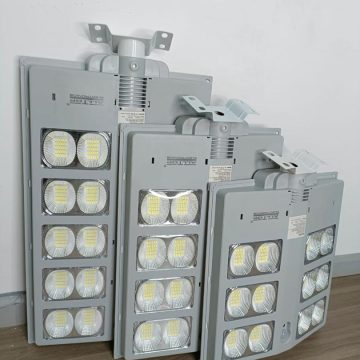 street lighting solutions with lithium batteries
